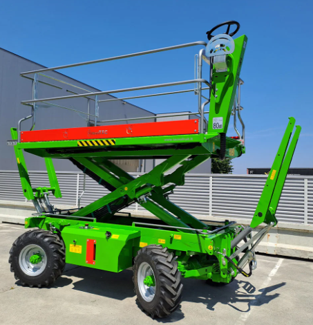 Addetti alla conduzione di macchina agricola raccoglifrutta (CRF)